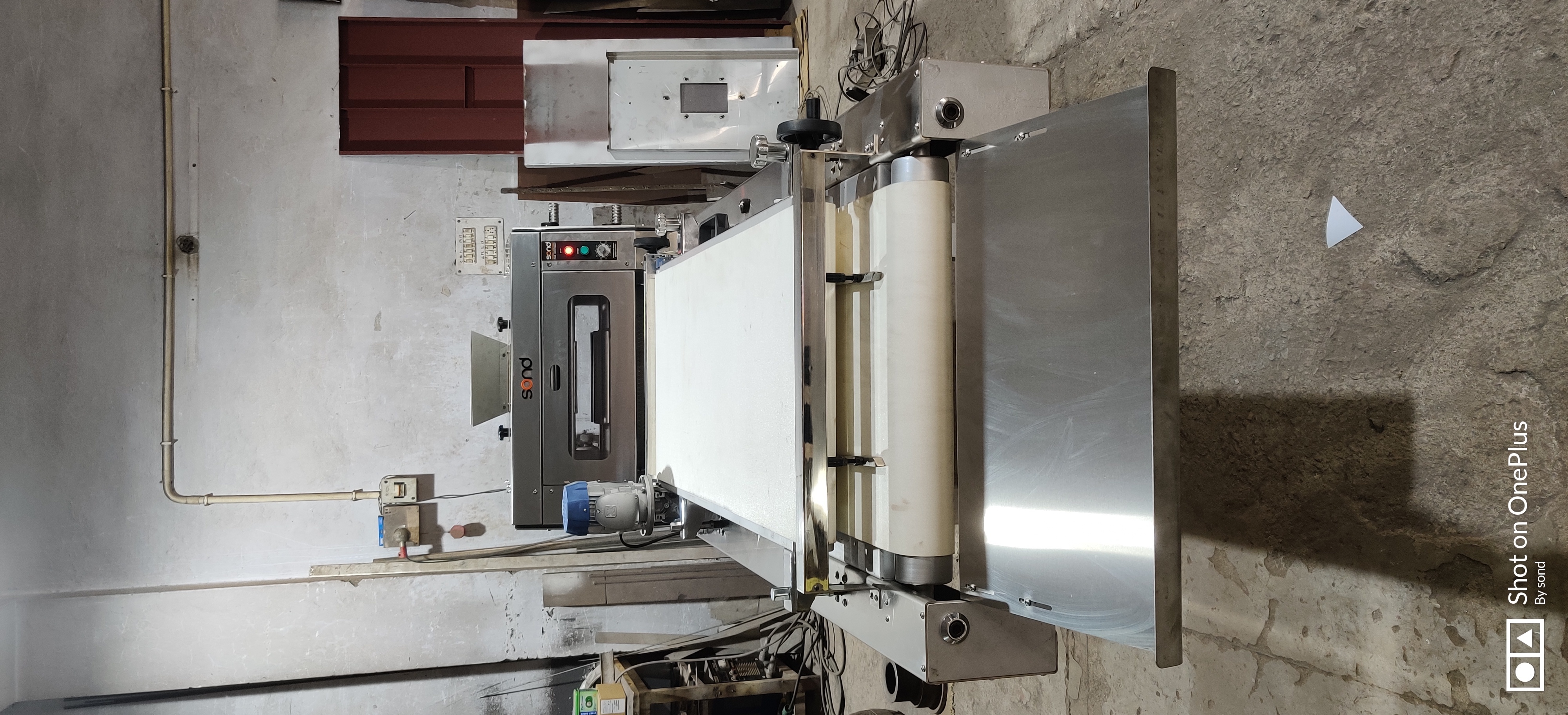 Bread Moulder - Stainless Steel, Big Size | Fully Automatic, 1 Year Warranty, Steel Grey Finish, 320v Electric Power
