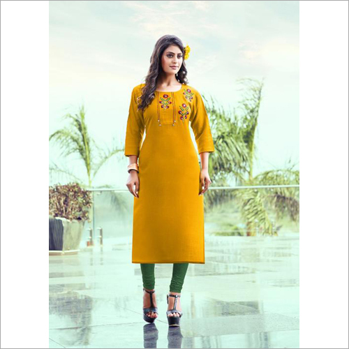 Ladies Hand Embroidered Rayon Slub Kurti Size: Large