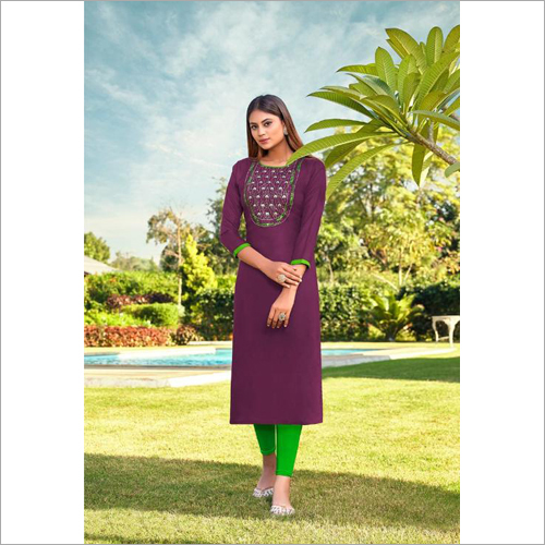 Ladies 14 Kg Rayon Slub Pink Kurti Size: Extra Large