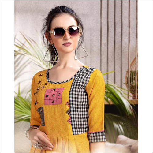 Ladies Two-tone Handloom Cotton With Thread Kurti Size: Extra Large