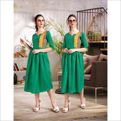 Ladies Two-tone Handloom Cotton With Thread Kurti Size: Extra Large