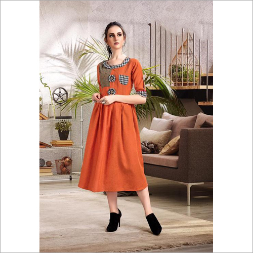 Ladies Two-tone Handloom Cotton With Thread Kurti Size: Extra Large