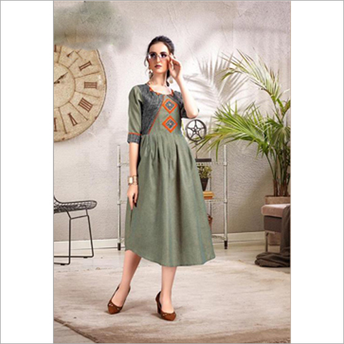 Ladies Two-tone Handloom Cotton With Thread Kurti Size: Extra Large
