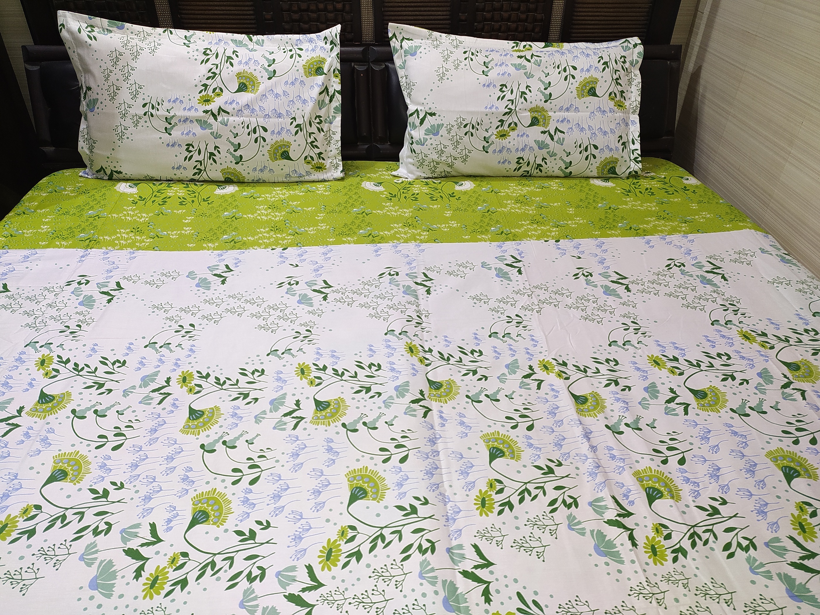 Multi Abc Textile Pure Cotton Printed King Size Double Bedsheet With 2 Pillow Cases - Floral Pattern 250tc (100x108 Inches)