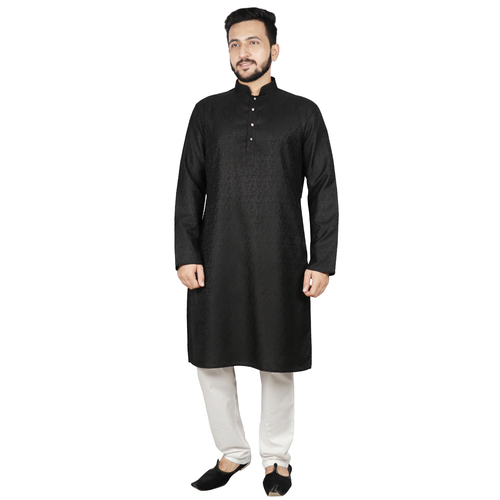 काला कुर्ता और पजामा सेट
