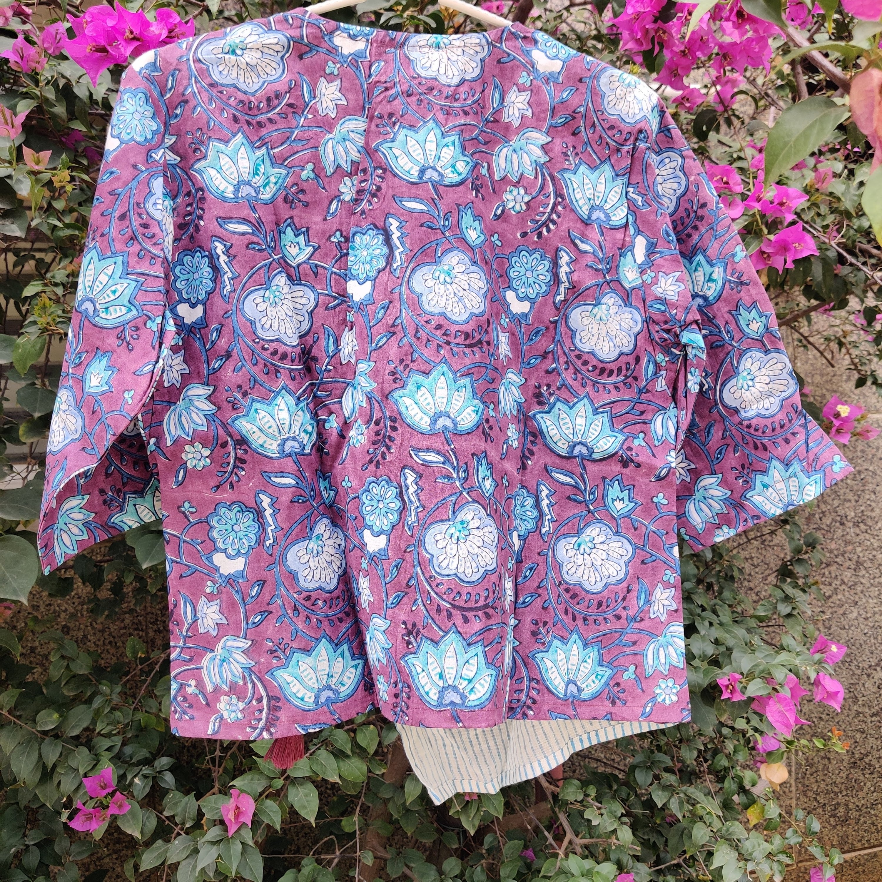 Front Closure Printed Top - Cotton , Short Sleeves, Printed Design For All Age Groups | Customized Logo, Suitable For Rainy, Spring, And Summer Seasons