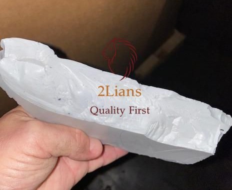 Pet Purge Bottle Grade - 2lians First Generation With Minor Backflush, 18 Ton Minimum, White Color, 18000 Kg Weight