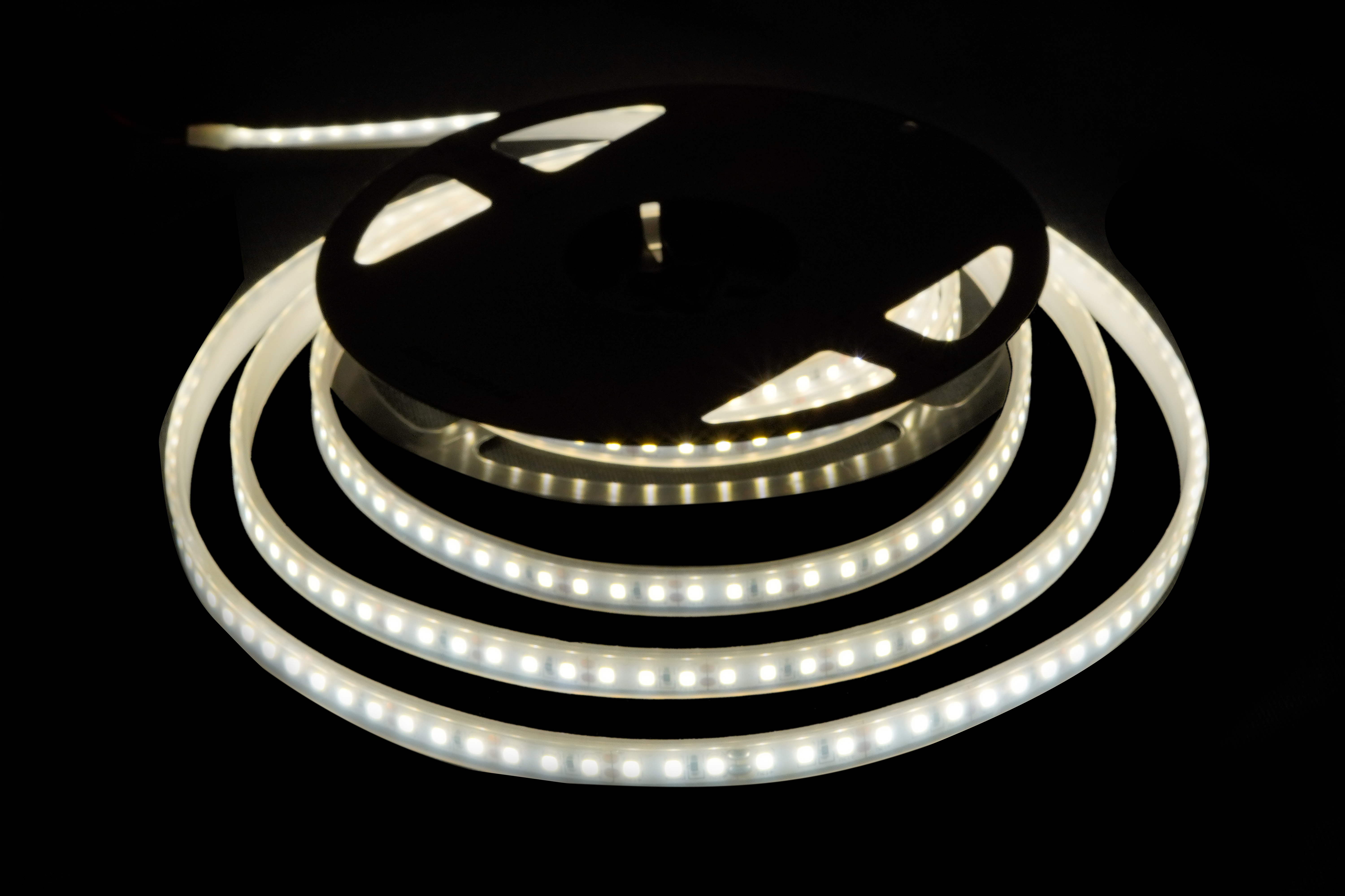 Led 2835 Strip Light - Pcb Material, 10cmx10cm, Input Voltage 220v | Flexible Indoor Use, Multiple Color Options, Easy Installation, Adhesive Back