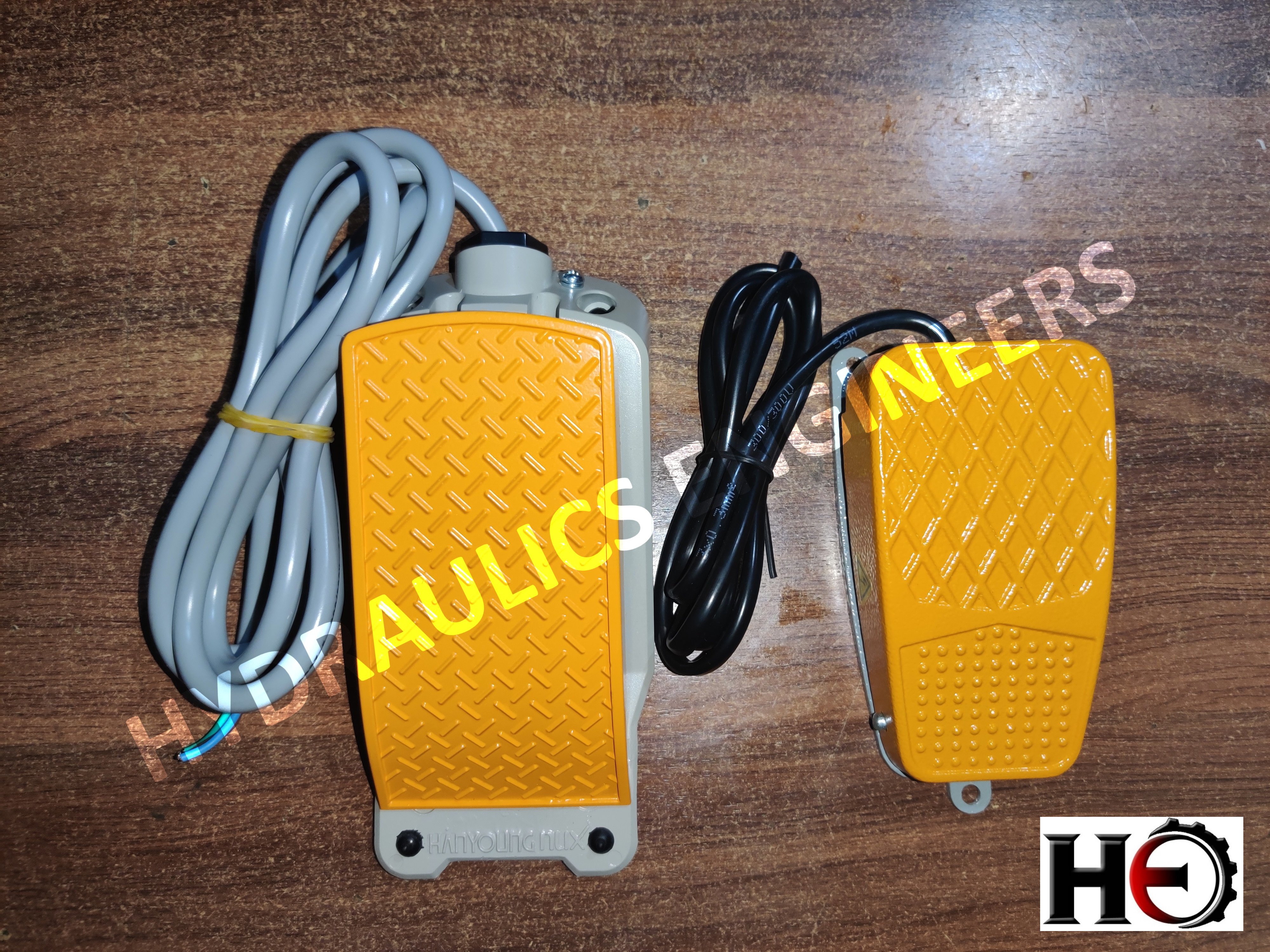 Paddle And Foot Switch - Automatic Grade: Manual