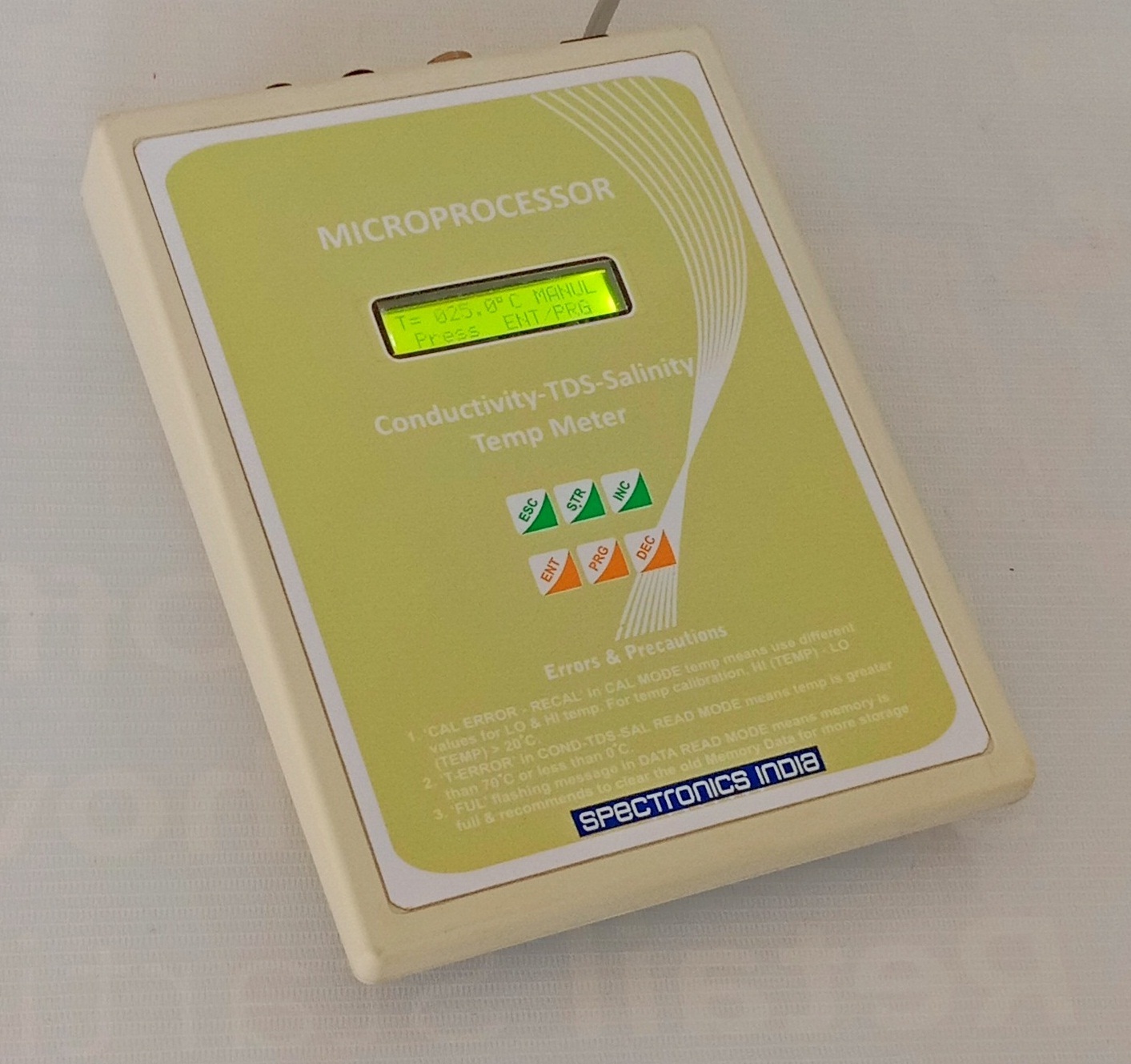 Digital Conductivity Meter - Metal Construction, 700g Weight, White Finish | Ideal For Lab Use