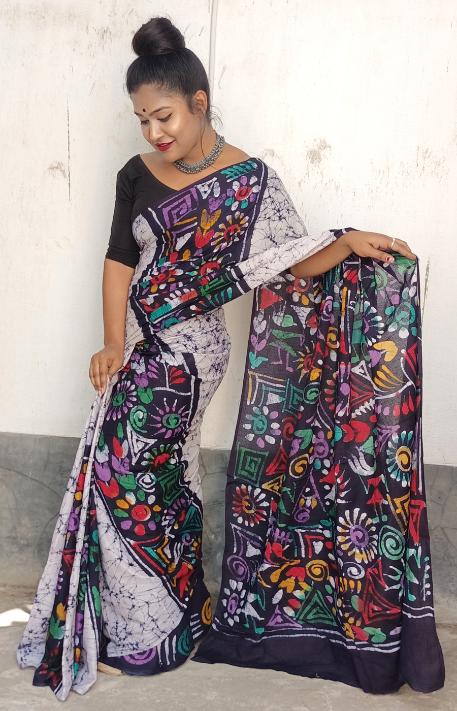 White. Batik Hand Print Saree