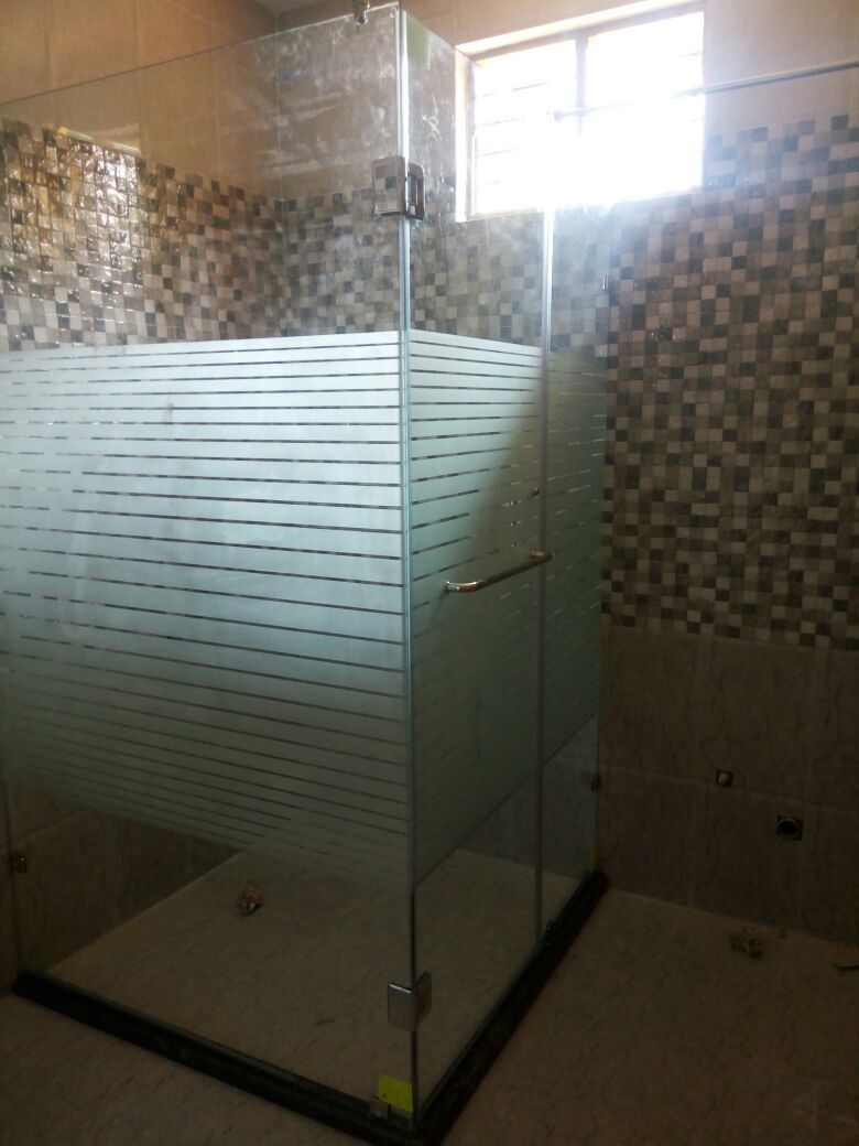 Shower Glass Sliding Partition - Size: According To Order