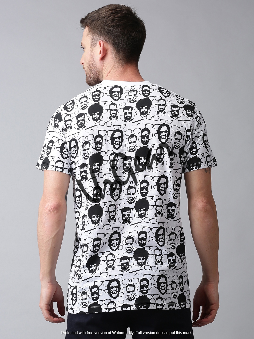 White Men Round Neck T-shirt