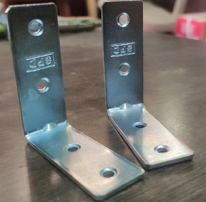 L Angle Bracket Application: Furniture Fitting