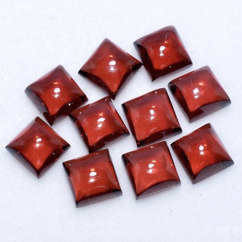 6mm Red Mozambique Garnet Square Cabochon Loose Gemstones Grade: Aaa