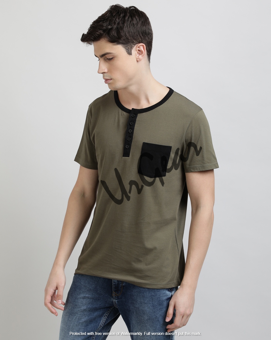 Green Men Round Neck T-shirt