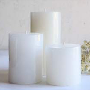 क्रीमी वेनिला कैंडल