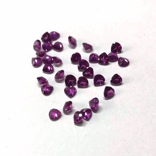 6mm Rhodolite Garnet Faceted Heart Loose Gemstones Grade: Aaa