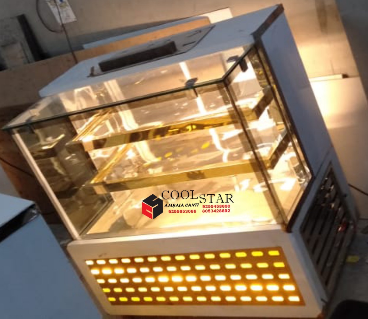 Sweet Display Counter