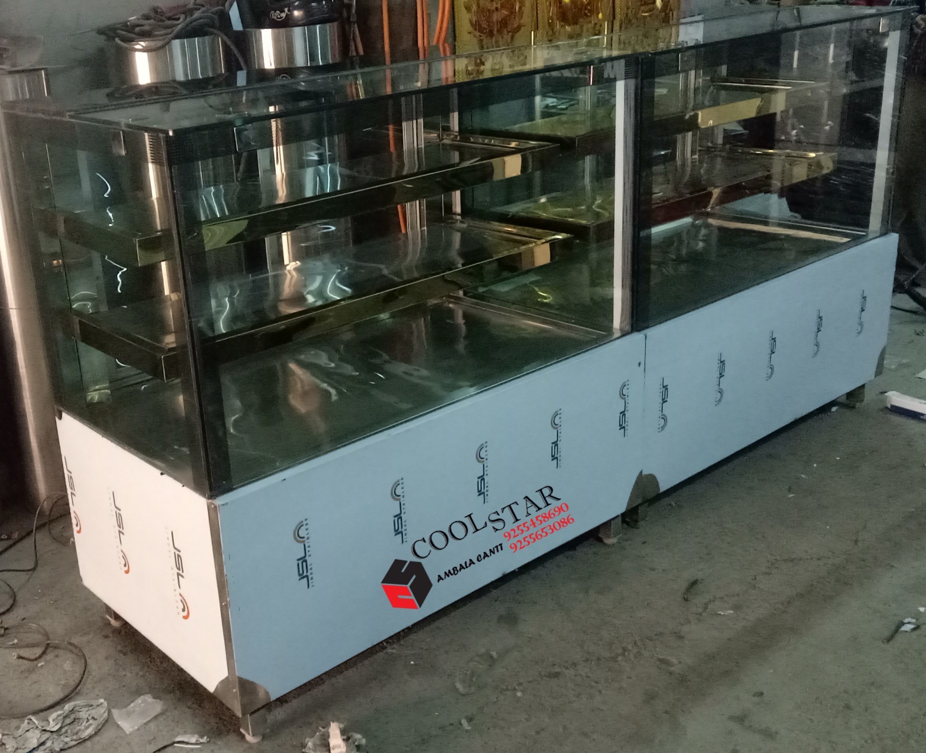 Sweet Display Counter