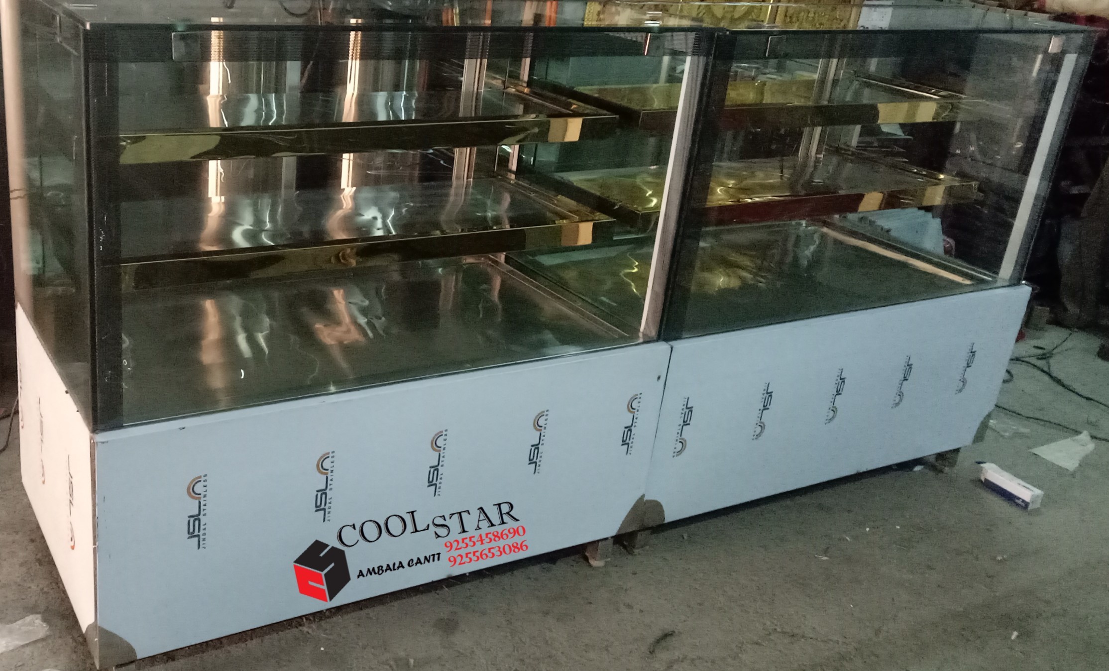 Sweet Display Counter