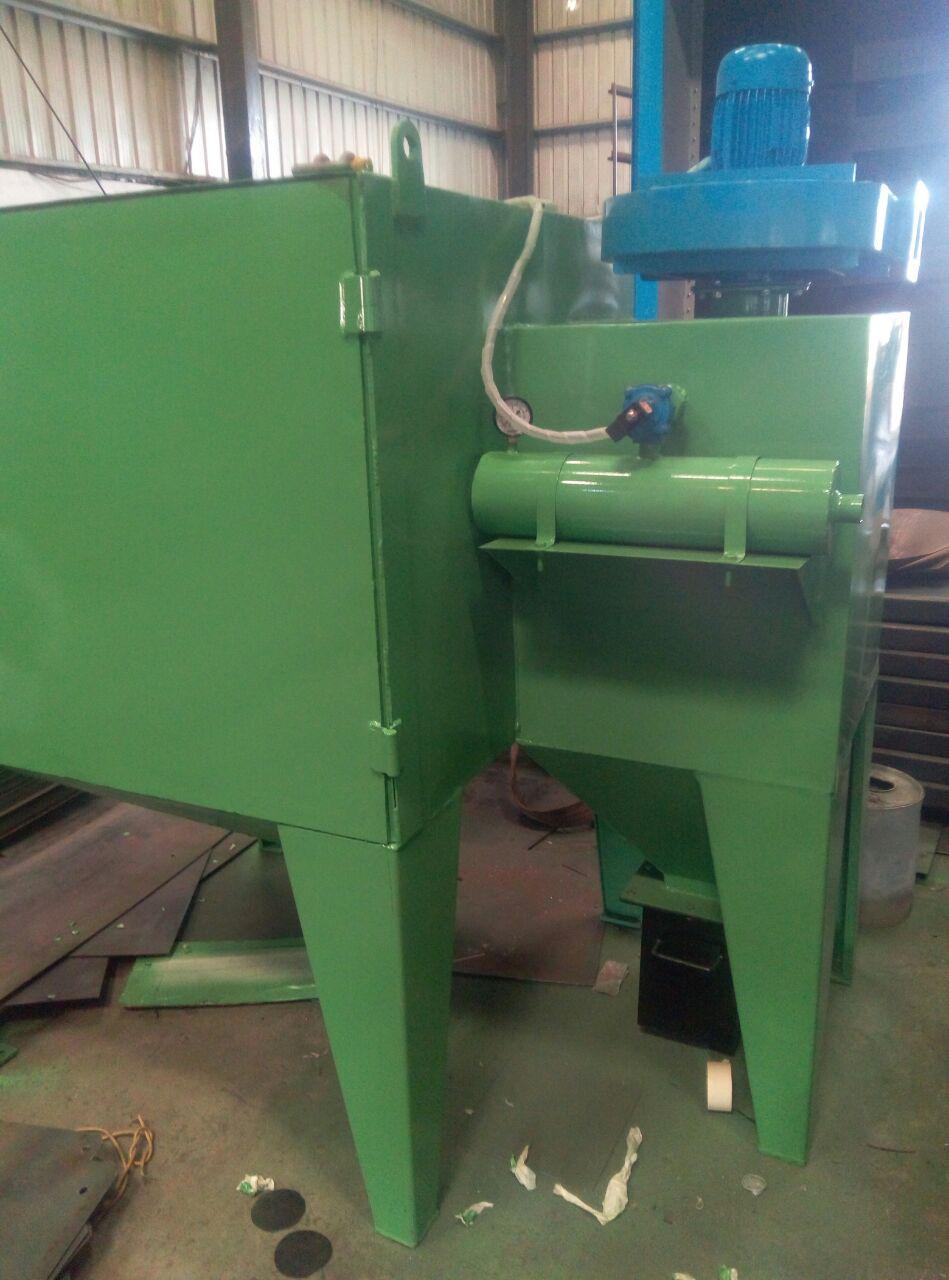 Shot Blasting Cabinate - Color: Green