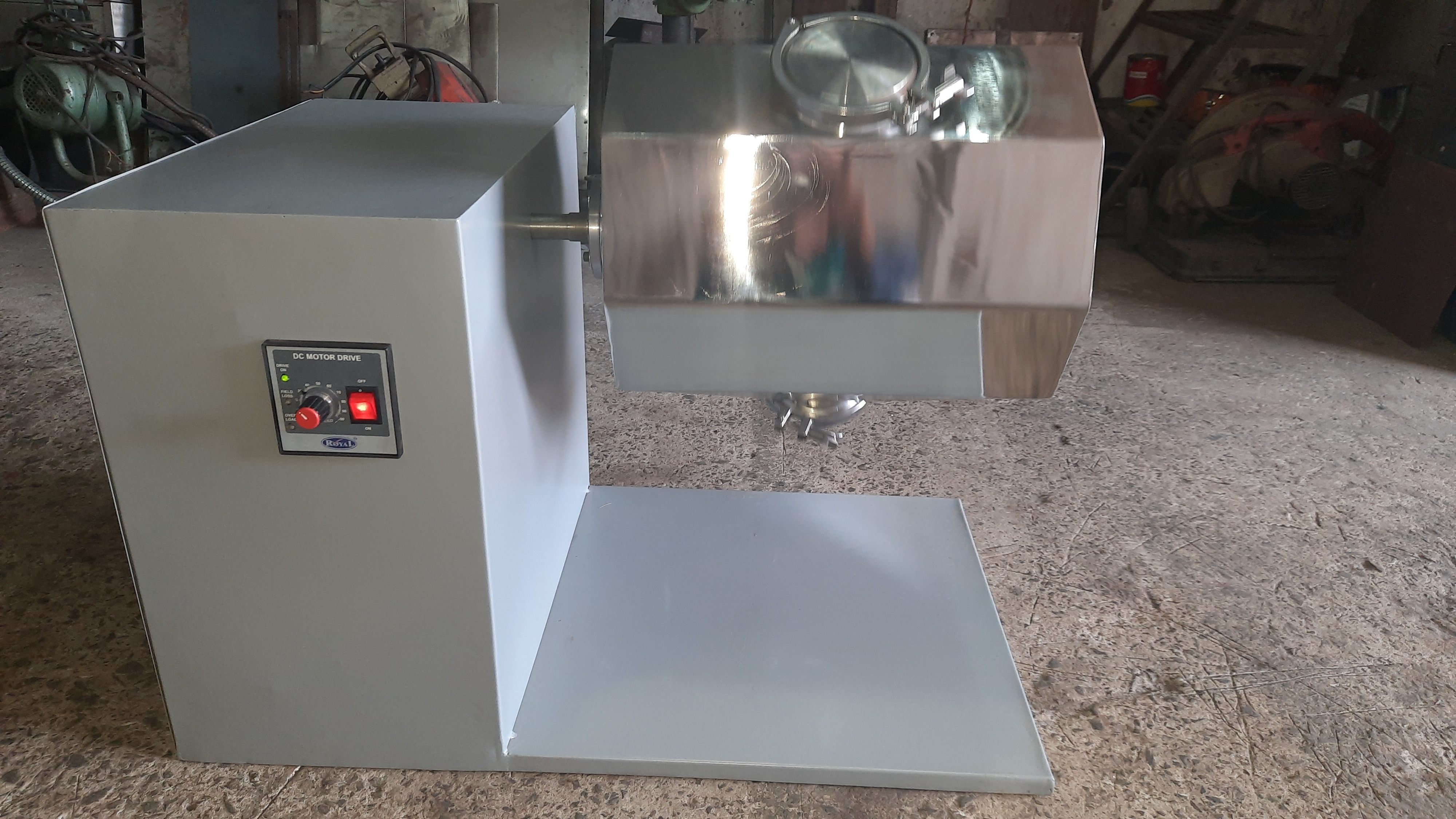 Octagonal Blender - Stainless Steel, 5l Capacity | Automatic Control, 220v Voltage Options, Computerized Design, 1-year Warranty, Minimum 70kg Weight