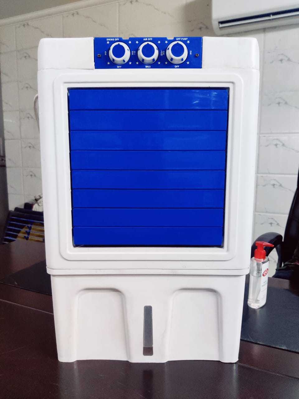 Use Sprint Junior Floor Standing Plastic Air Cooler With 18 Liter Water