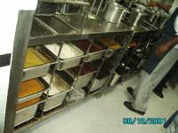 किचन ट्रॉलीज़ रैक