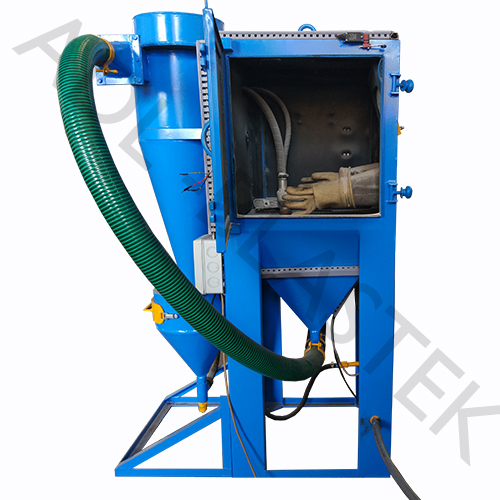 Semi Automatic Suction Blaster Shot Blasting Machine
