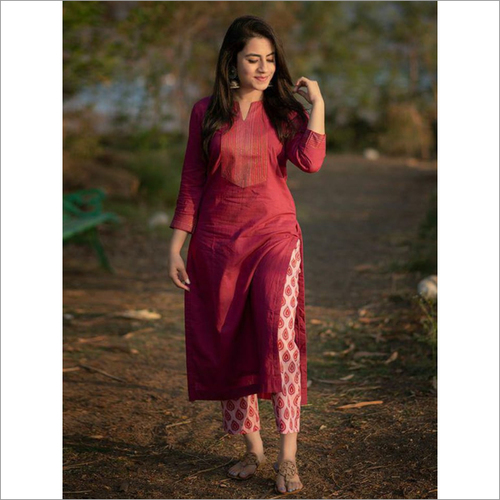 फ़ैब्रिक: पैंट के साथ रेयॉन कुर्ती साइज़: एक्स्ट्रा लार्ज