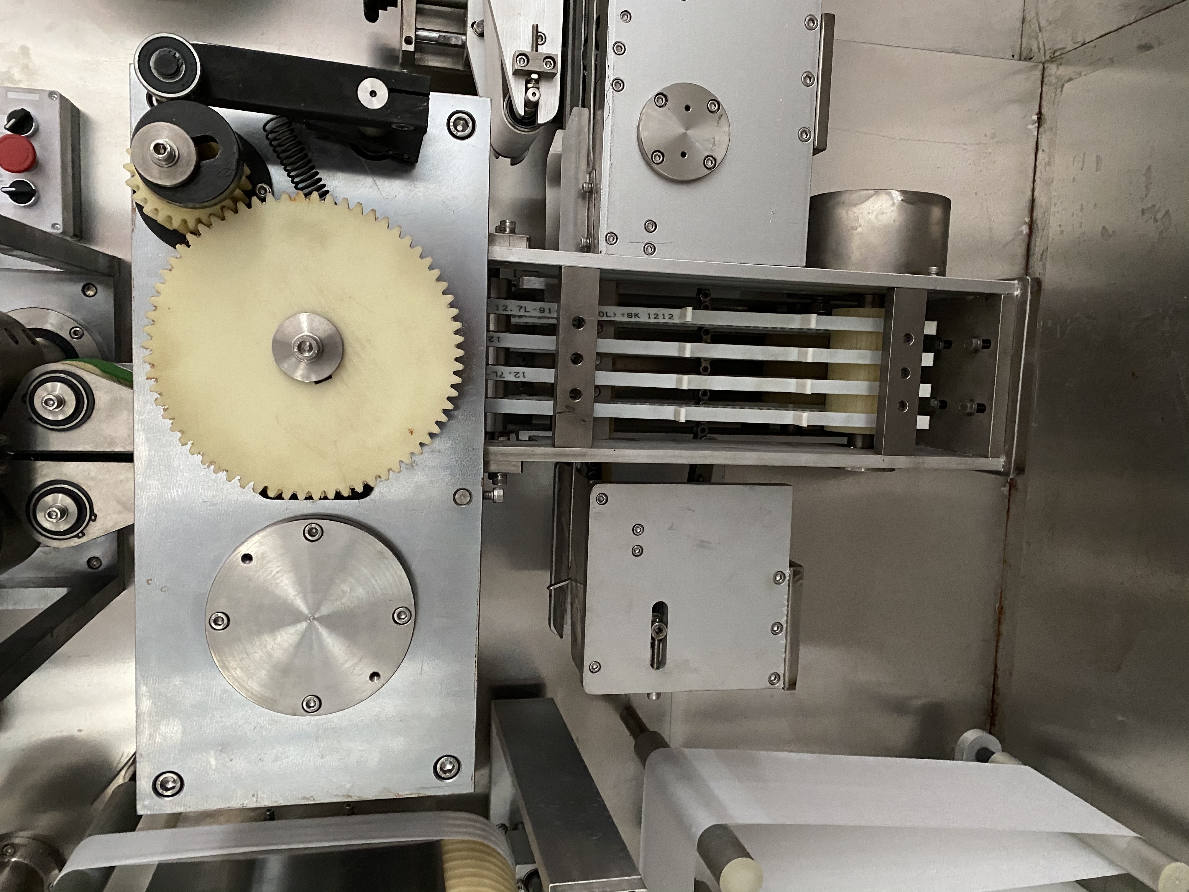 Automatic 5-30 Pcs Wet Tissue Making Machine