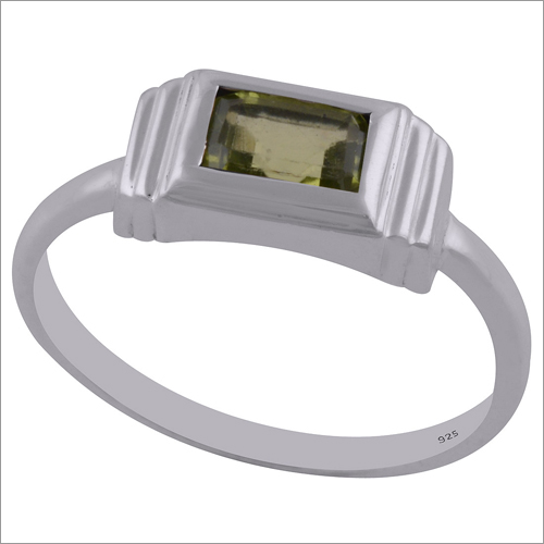 Peridot Natural Gemstone 925 Sterling Solid Silver Rectangle Cut Stone Handmade Ring