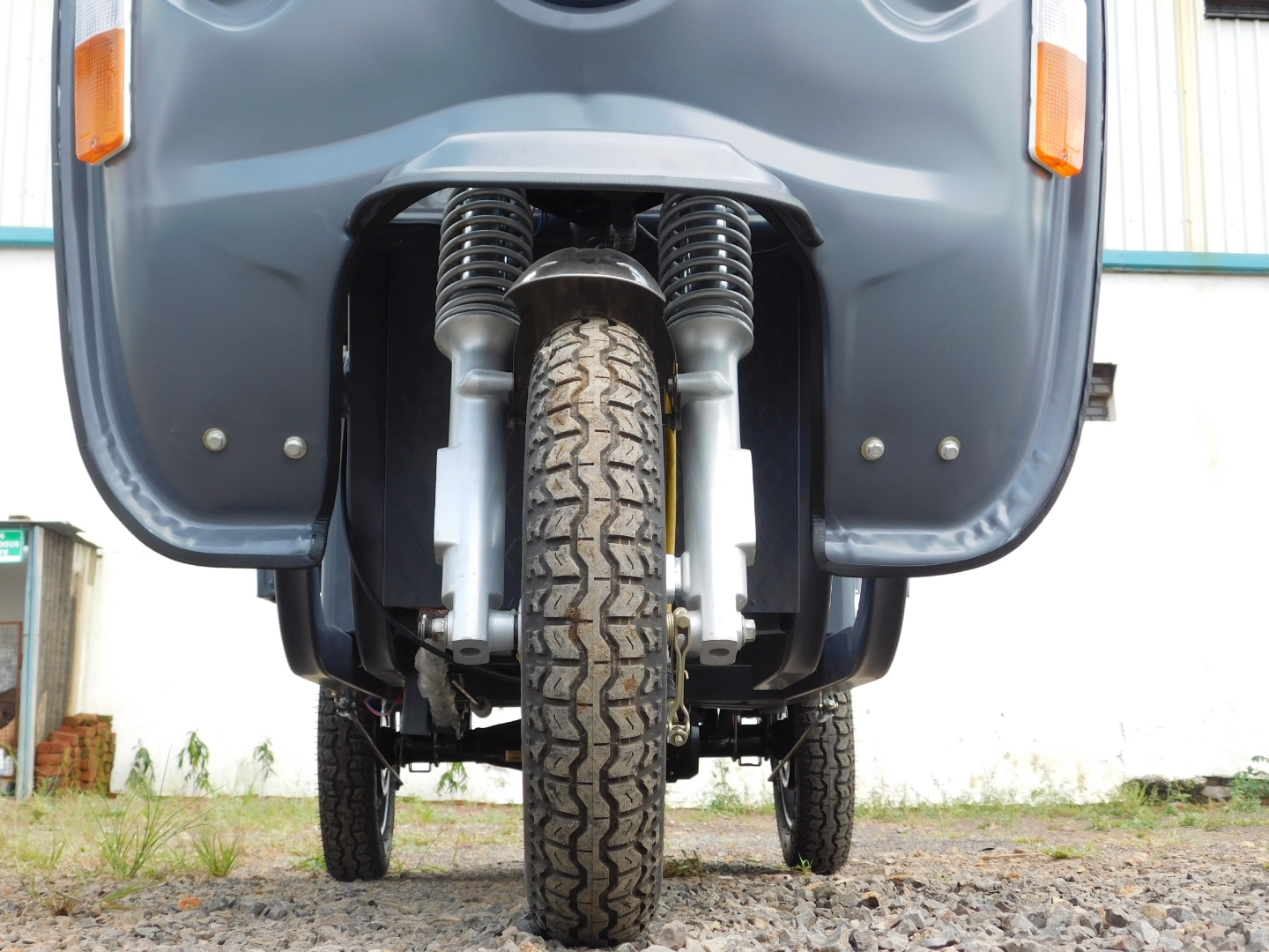 Gstpl E-cart Close Displacement: 80 Km