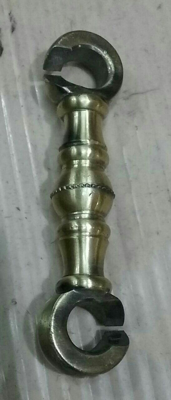 Brass Fancy Jhula Chain Georgian 4.5 Inch - Material: Brass, Size: 4.5 Inches | Features: Polished Surface Finish For Elegant Appearance