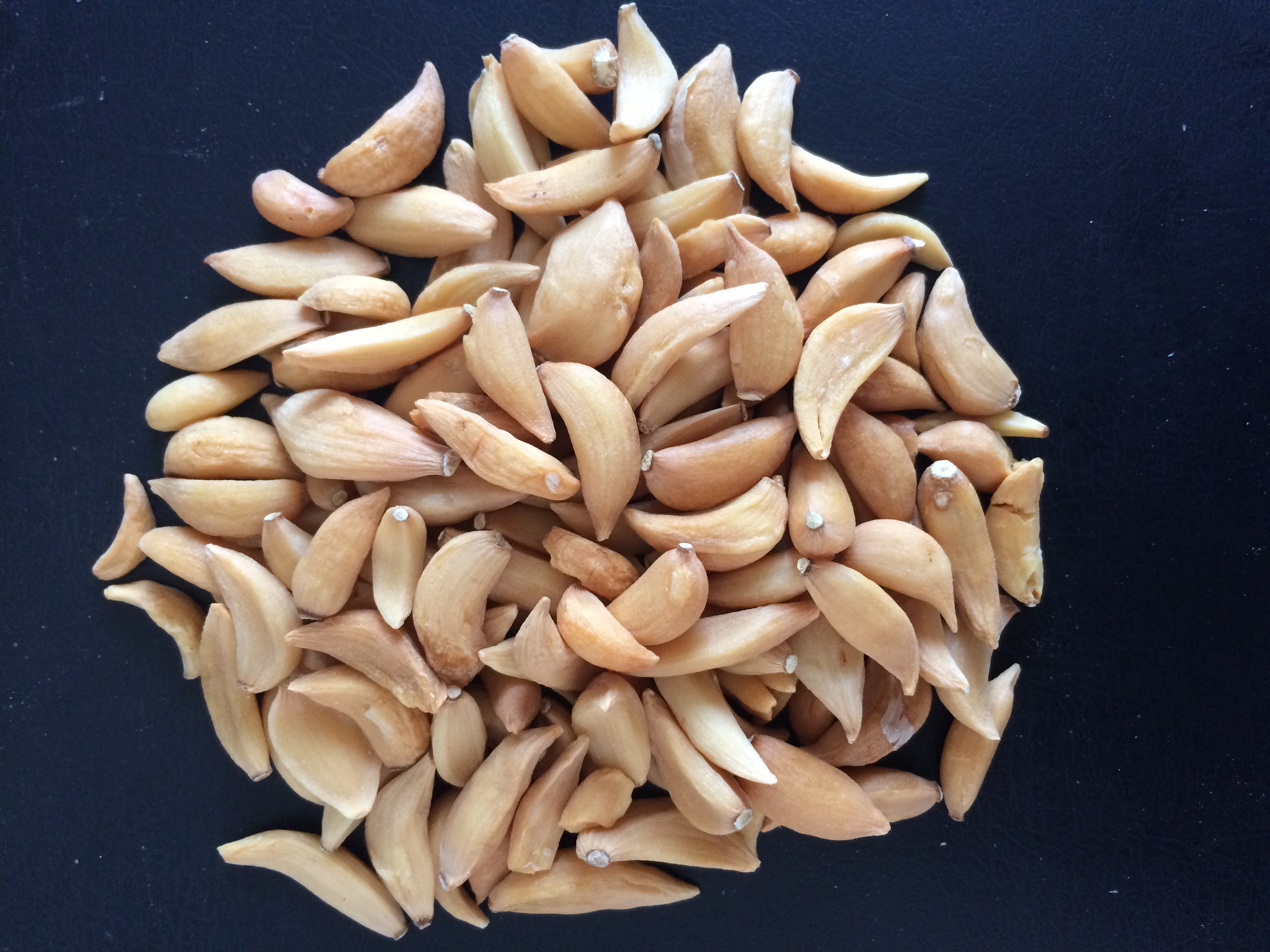 Dehydrated Garlic Cloves Dehydration Method: Typical