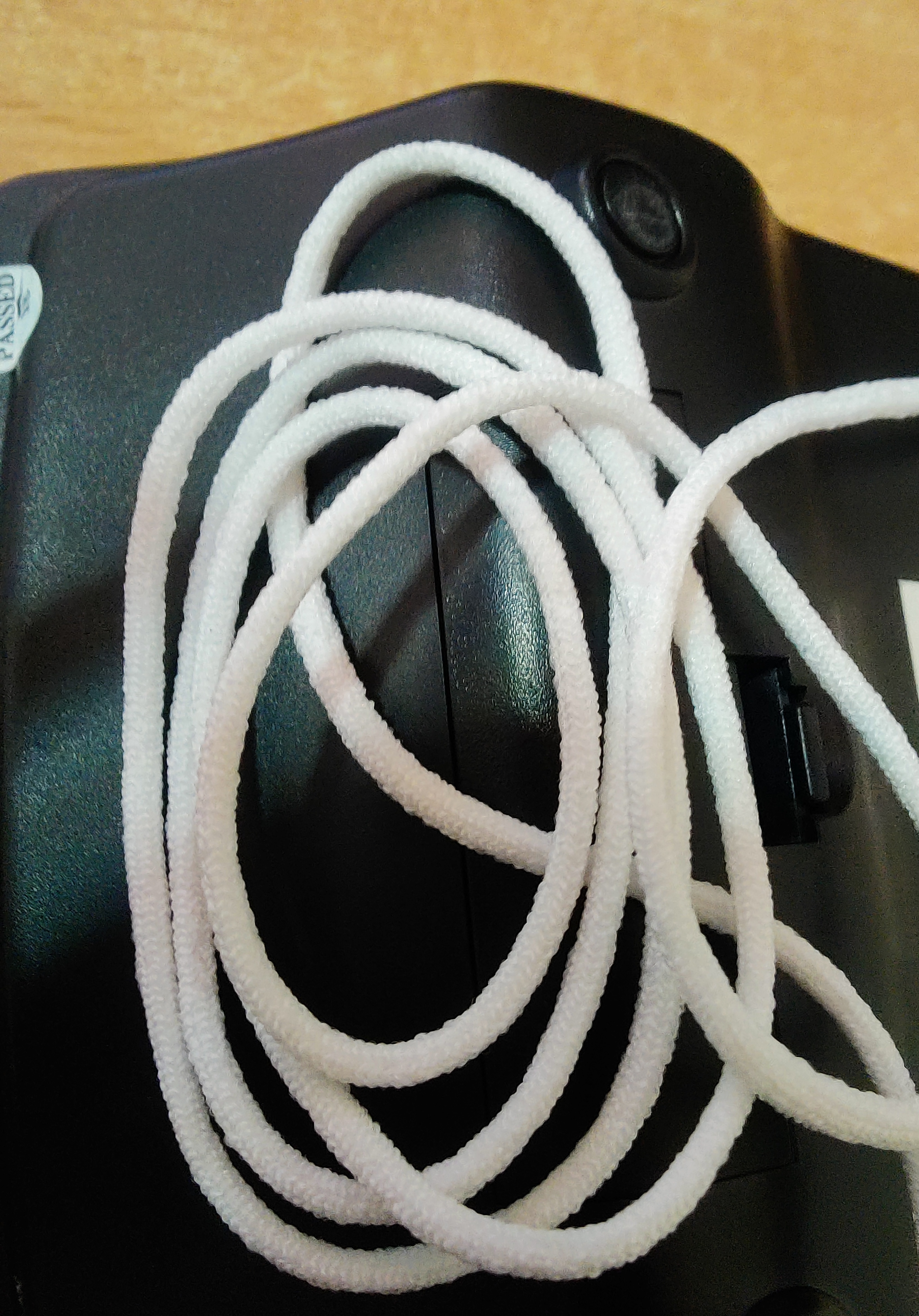 Face Mask Ear Loop Elastic - Polyester 3 Mm Diameter, White Color, 100 Yards Spool