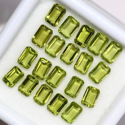 3X5Mm पेरिडॉट फेसेटेड ऑक्टागन लूज जेमस्टोन ग्रेड: AAA