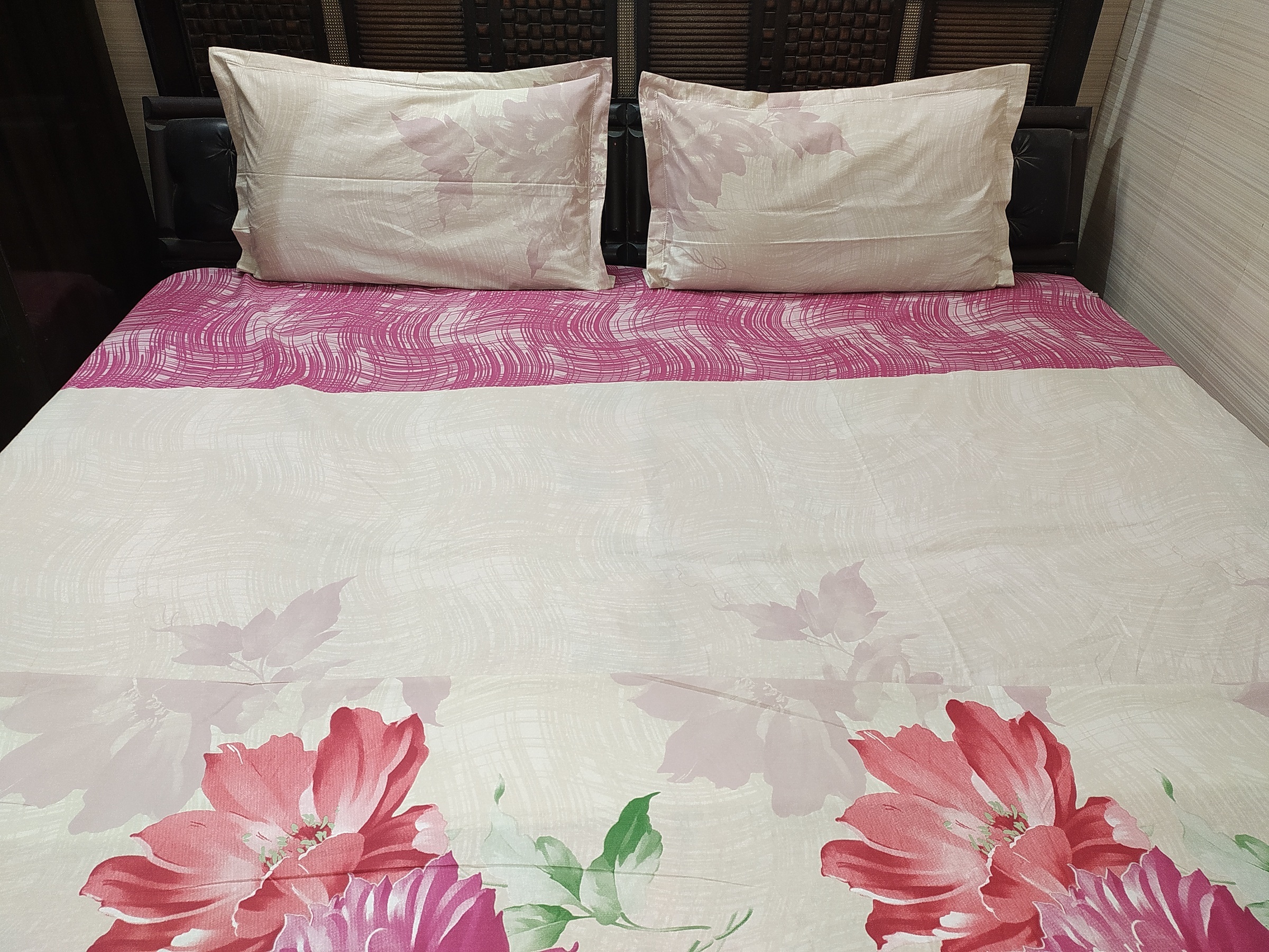 Abc Textile King Size Printed Double Bedsheet With 2 Pillow Covers 240tc Pure Cotton (100x108 Inches)