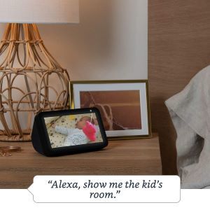Echo Show 5 Smart Display With Alexa 5.5 Screen & Crisp Sound (White)