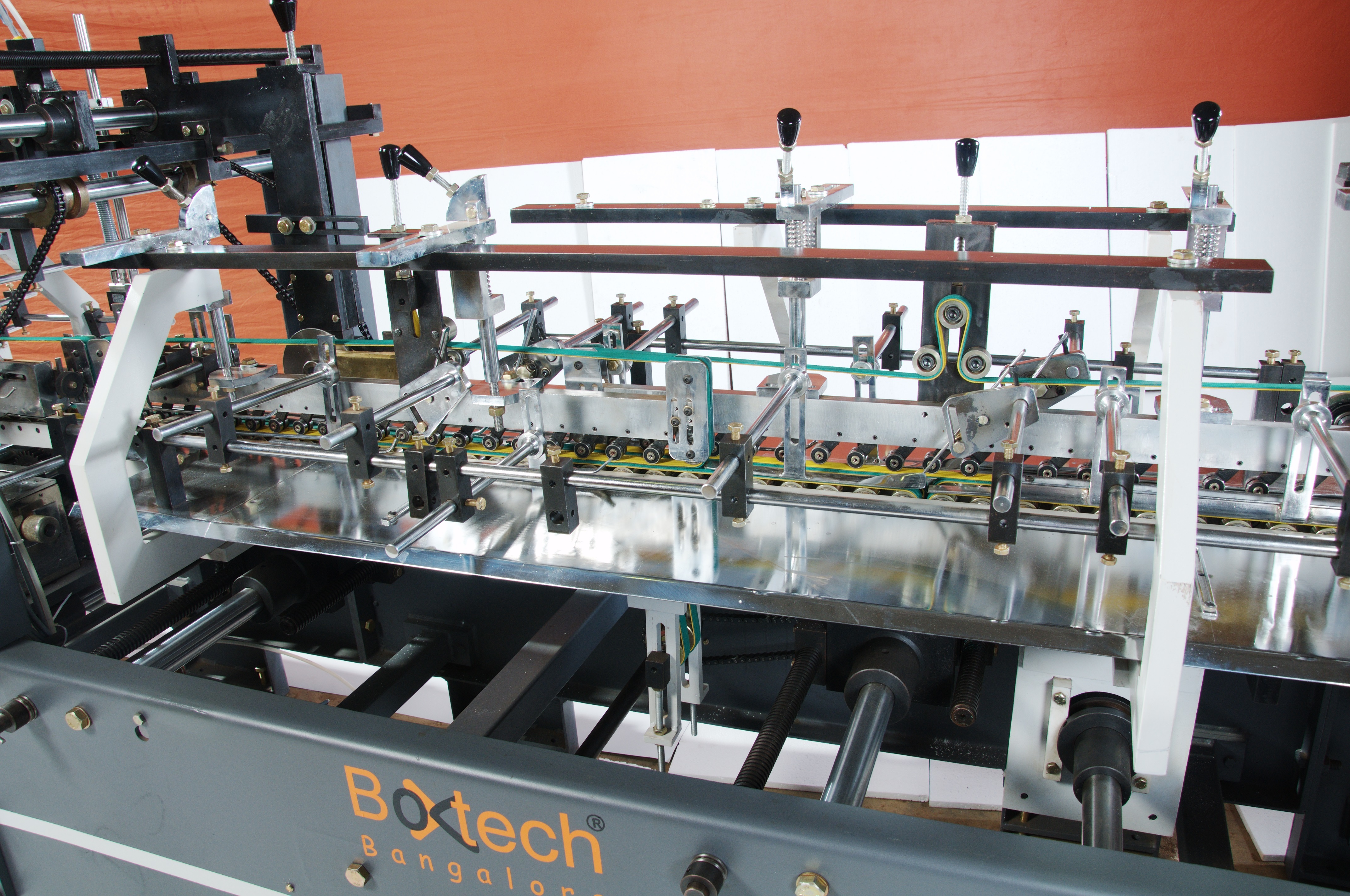 Bt-velocity Plus Carton Folder Gluer Machine Conveyor Speed: 250m/m M/m