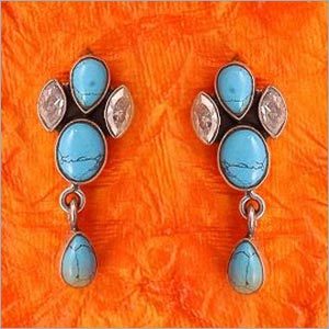 स्टर्लिंग सिल्वर इयररिंग्स