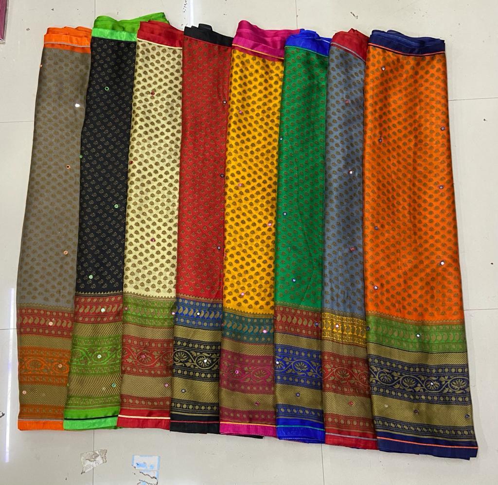 Printed Chiffon Saree - Bead Closure, 6 Or 8 Vibrant Colors | Traditional Style With Elegant Mirror Work And Piping