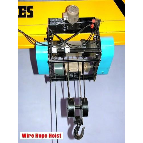 Wire Rope Hoist - Size: Standard