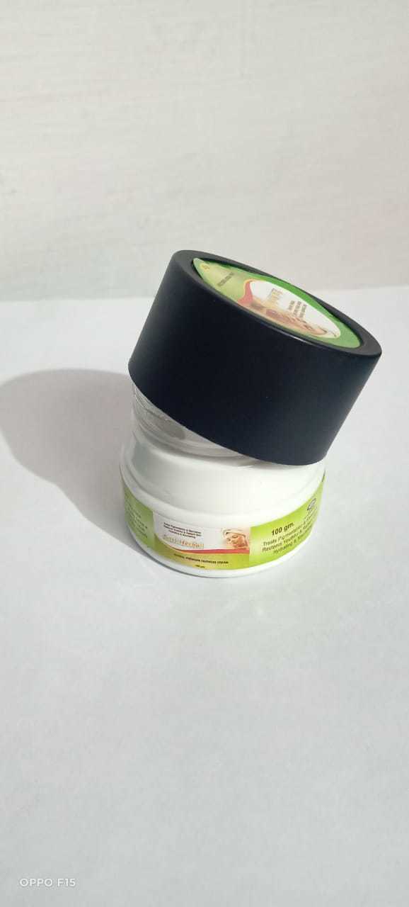Savi Herbal Face Cream - 100 Grams Nourishing Anti-wrinkle Pigmentation Remover Instant Glow Skin Brightening Moisturizing Anti-tan Blackhead Removal