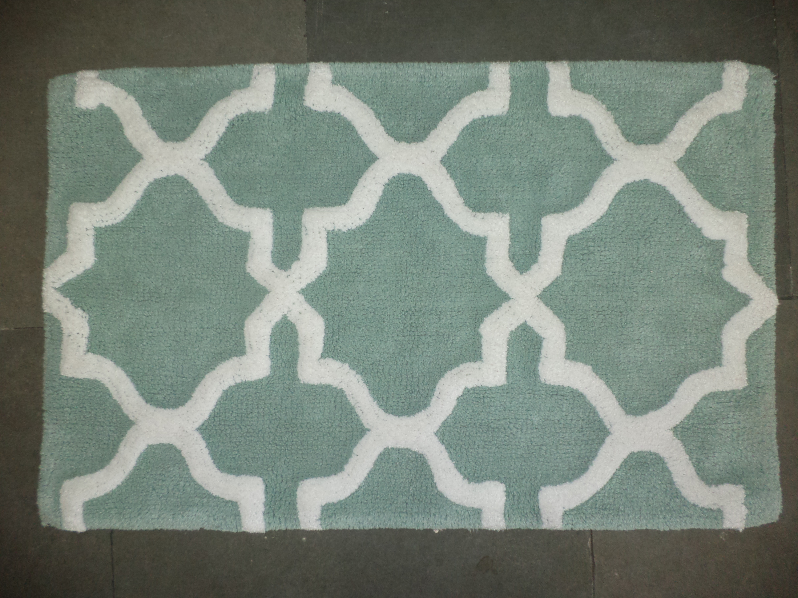Tufted Bathmat