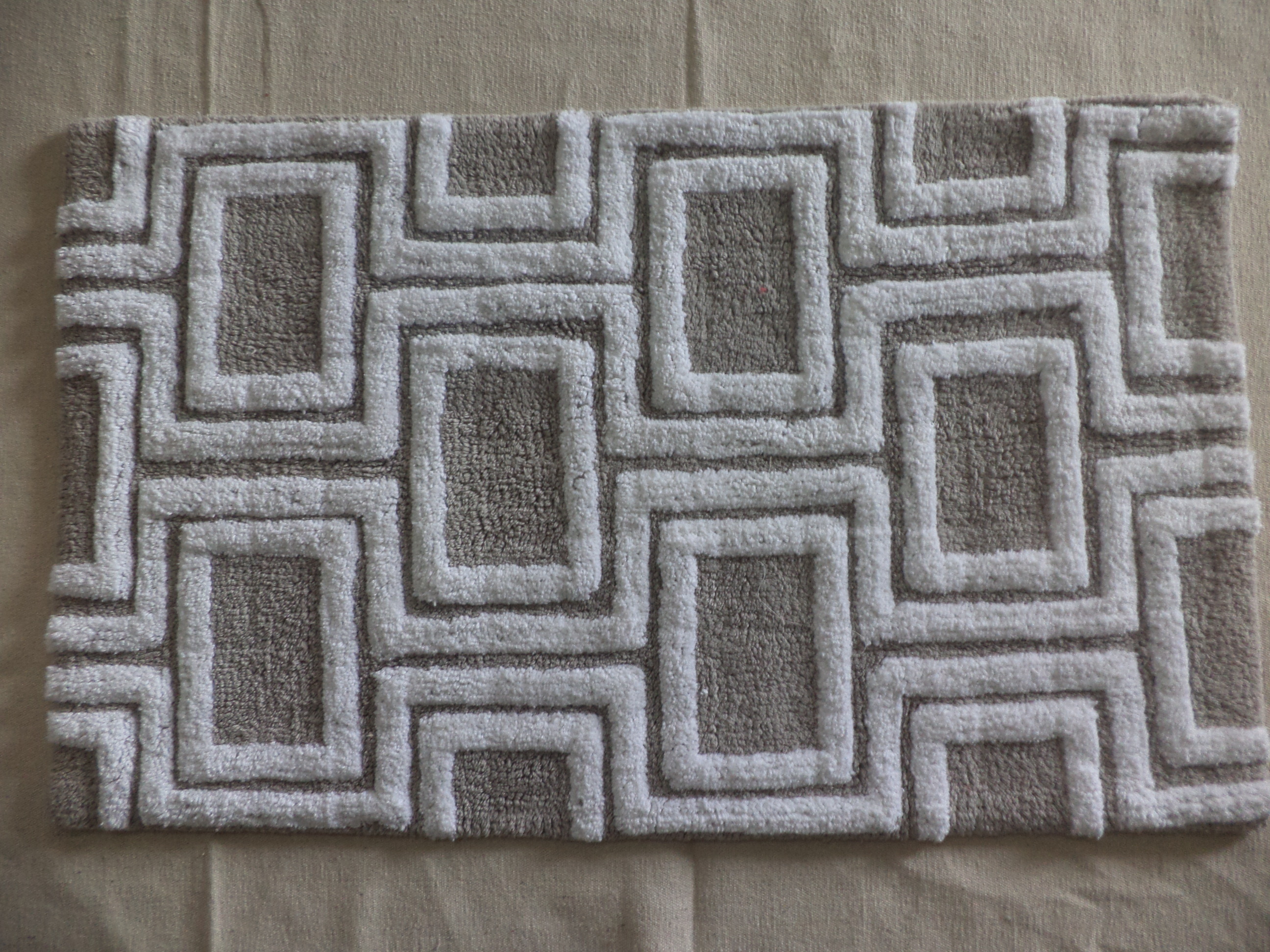 Tufted Bathmat