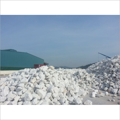 Solid White Limestone Lumps