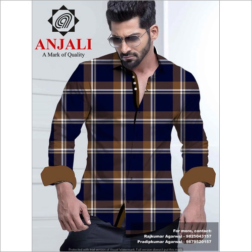 लाइट इन वेट पीच फ़िनिश प्रोसियन प्रिंट फ़ैब्रिक