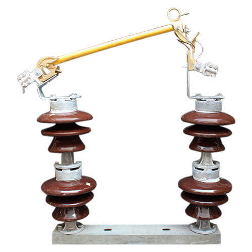 33 Kv Drop Out Fuse Application: Overhead Power Line